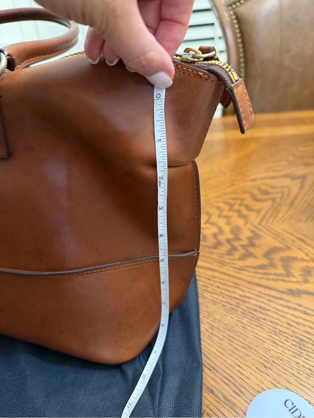 Dooney & Bourke Tan Brown Leather Shoulder Tote - Picture 7 of 10
